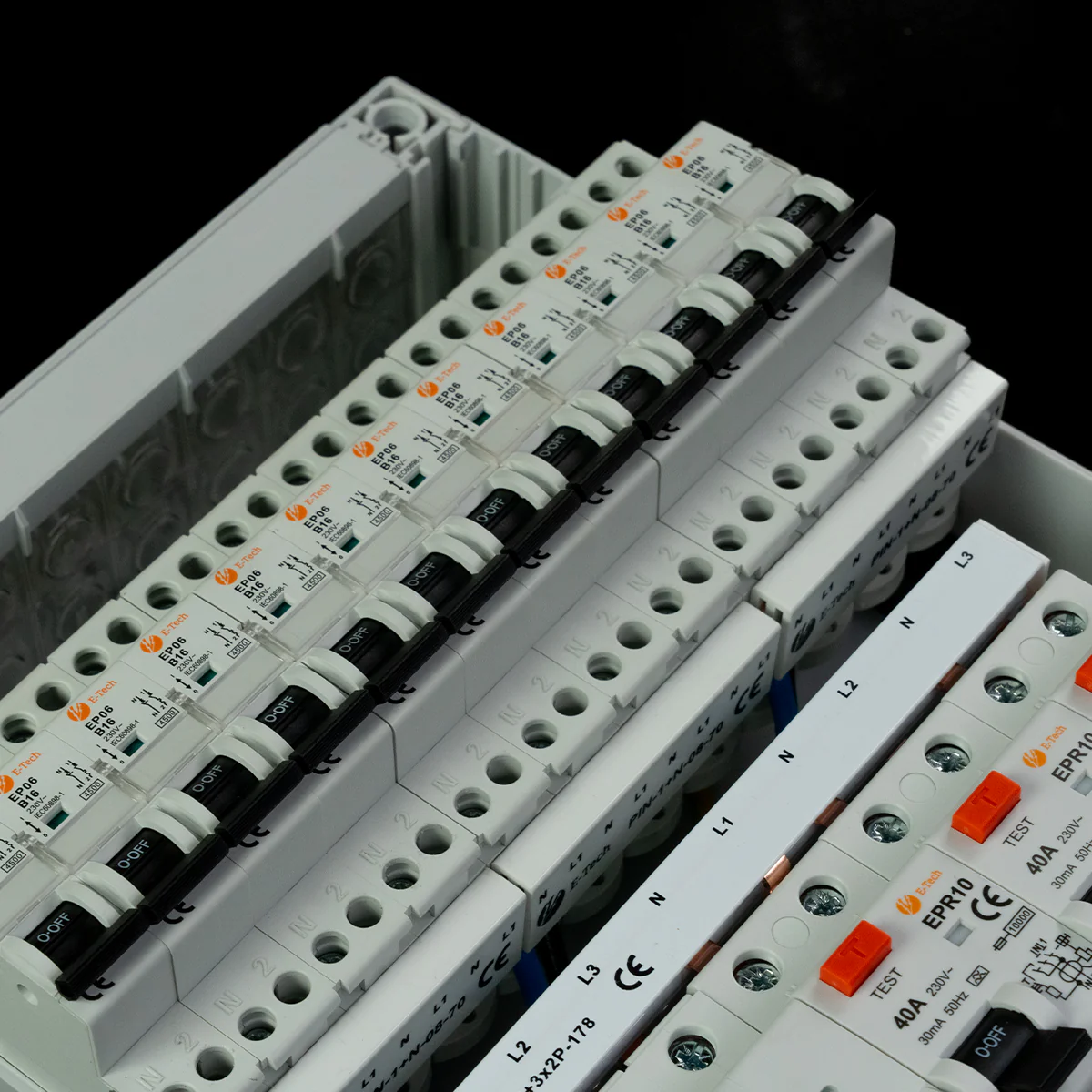 Miniatuur 6